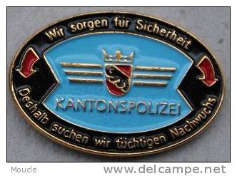 POLICE DU CANTON DE BERNE-SUISSE - KANTONSPOLIZEI BERN - WIR SORGEN FÜR SICHERHEIT  -    (ROUGE) - Polizia