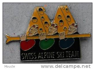 SWISS ALPINE SKI TEAM - FROMAGE - GRUYERE - EQUIPE SUISSE DE SKI ALPIN - KÄSE - CHEESE - FORMAGGIO - QUESO -     (4) - Winter Sports