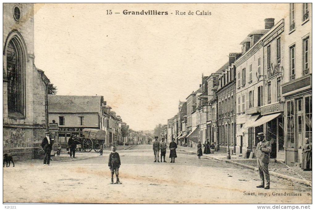 GRANVILLIERS  Rue De Calais - Grandvilliers