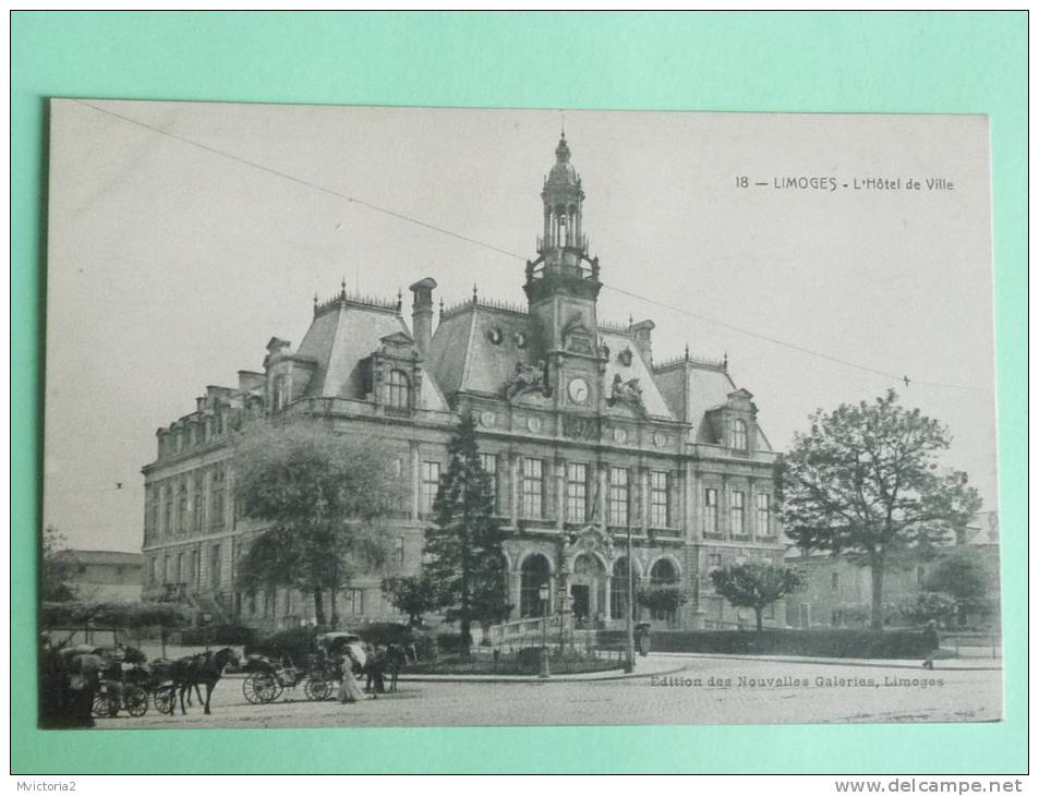 LIMOGES - L'Hotel De Ville - Limoges