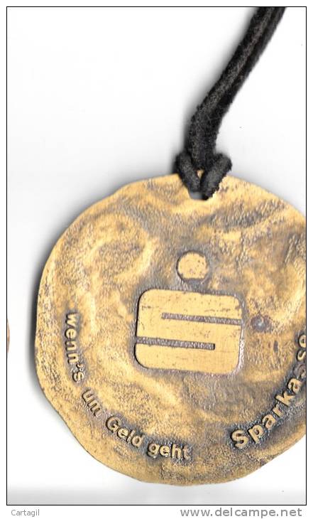 Médaille Sportive Allemande ( Détail 2 Scans) - Otros & Sin Clasificación