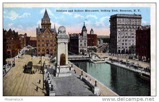 ETATS UNIS NEW YORK SYRACUSE SOLDIERS AND SAILORS MONUMENT LOOKING EAST - Syracuse