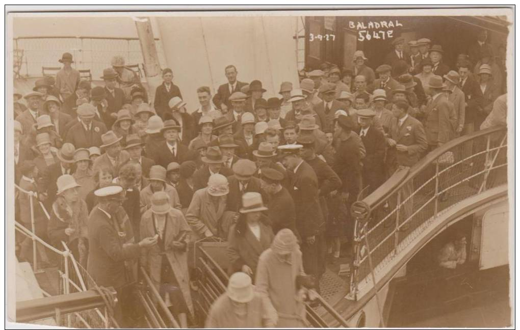 Disembarking From The Balmoral, September 1927. Used, Not Postally. - Paquebote