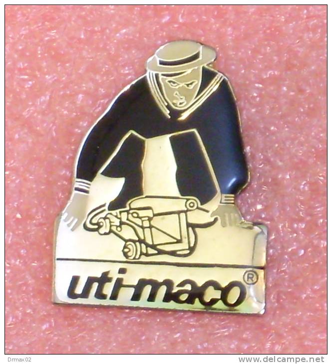 Uti-maco UTIMACO / Computer Safeware, Ordinateur / Sailor & Gun, Marin & Canon - Computers