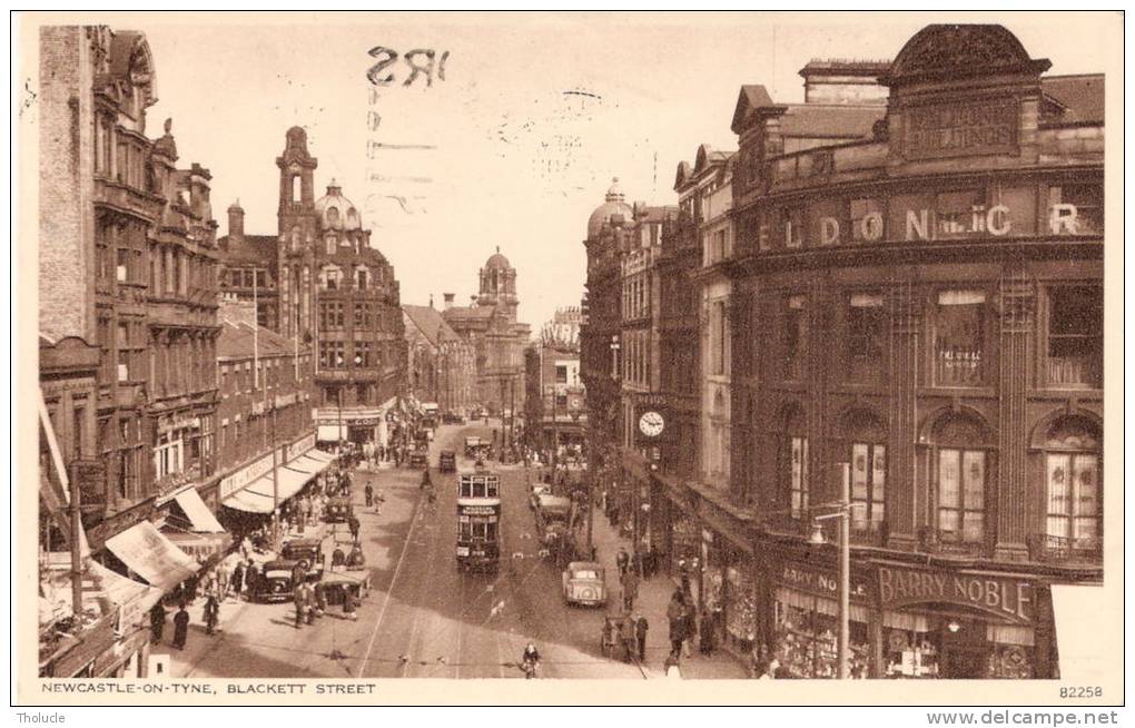 Newcastle-upon-Tyne-1948-     Blackett Street-Tramway à Impériale-Tram-Vintage Cars-Barry Noble House - Newcastle-upon-Tyne