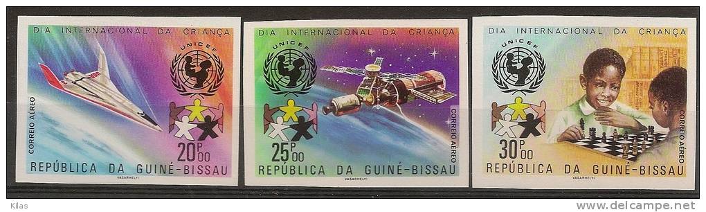 GUINEA - BISSAU 1979 International Year Of The Child (imperforated) - UNICEF