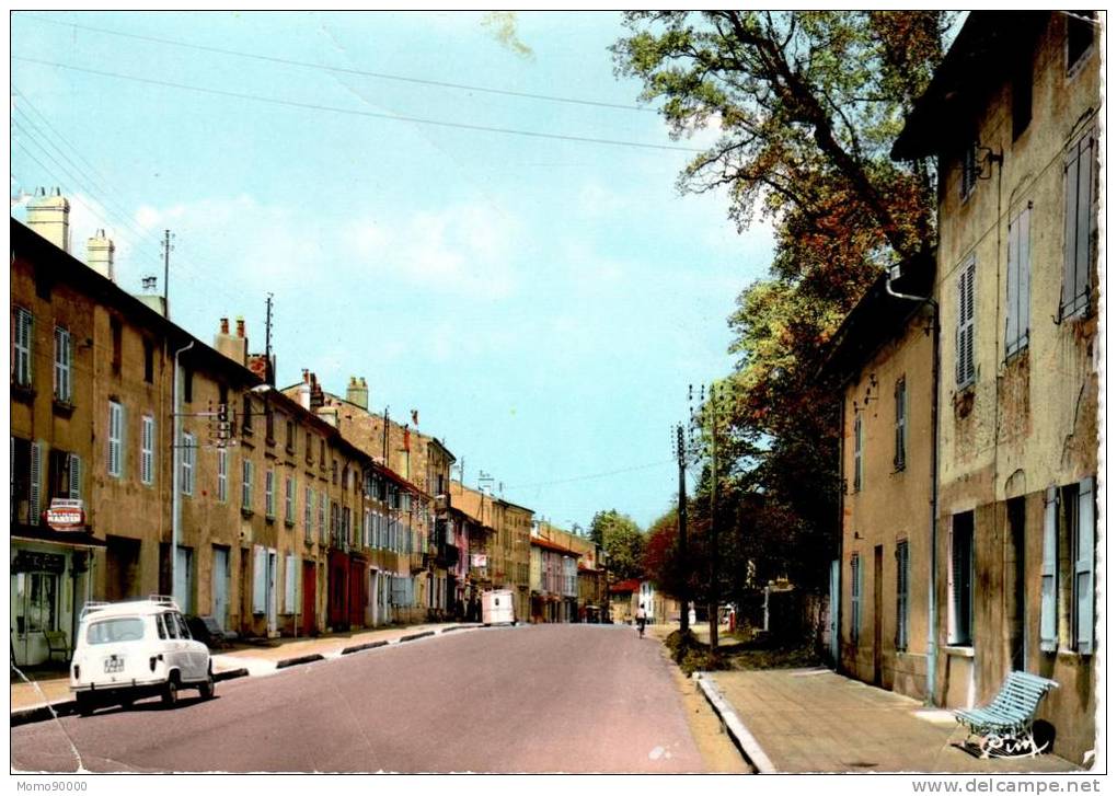 COLIGNY : Grande Rue - Non Classés