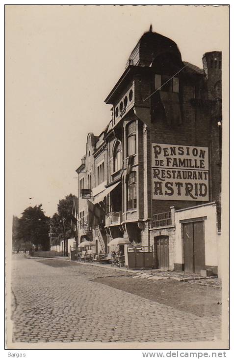 Carte Postale Photo Dinant Pension De Famille Restaurant Astrid - Dinant