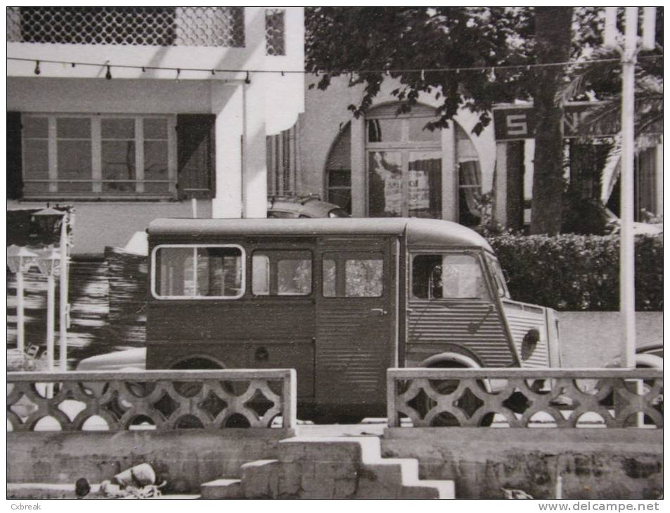 Citroen HY, Vespa 400, Peugeot 403, Fiat 1100, + Auto à Identifier... , Sainte Maxime - PKW