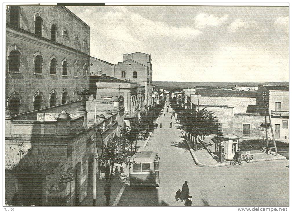 ALTAMURA, VIALE REGINA MARGHERITA, B/N VIAGGIATA  1958, ANIMATA E AUTO D'EPOCA, - Altamura