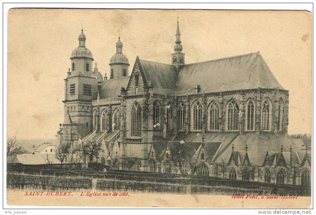 Carte Postale "Saint-Hubert - L´Eglise Vue De Côté" - Saint-Hubert