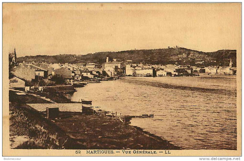 13  MARTIGUES  VUE GENERALE    52 - Martigues