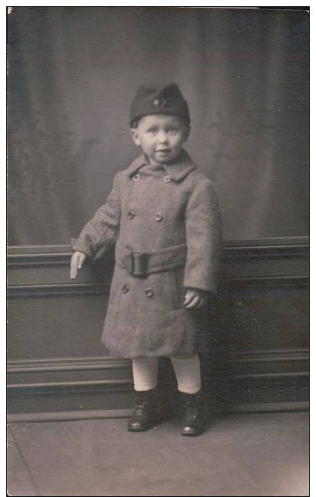 RPPC ~ REAL PHOTO ~~ Little Soldier Boy 1918 - 30 Postcard Y6 - Other & Unclassified