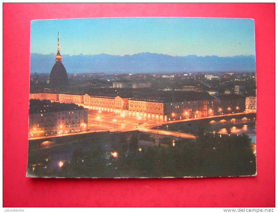 CPM  ITALIE  TURIN LA NUIT VUE  TORINO DI NOTTE PANORAMA   VOYAGEE 1964 TIMBRE FRANCAIS - Mole Antonelliana