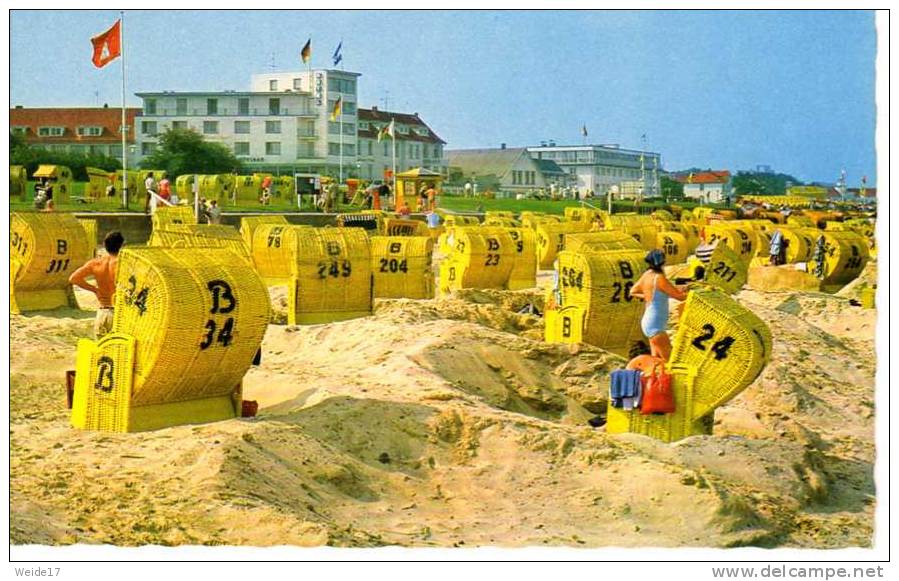 01000 CUXHAVEN - Am Strand Von Duhnen - Cuxhaven