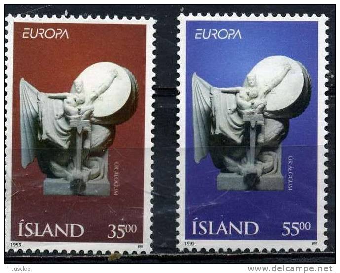 ISLANDE 777/778** + C777 + C778 Europa 1995  Paix Et Liberté - Unused Stamps