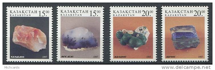 102 KAZAKHSTAN 1997 - Mineraux - Neuf Sans Charniere (Yvert 158/61) - Kazakhstan