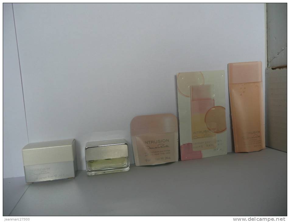 Oscar De La Renta Intrusion Eau De Parfum 5ml Crème 8ml Gel 10ml Huile 10ml - Miniatures Womens' Fragrances (in Box)
