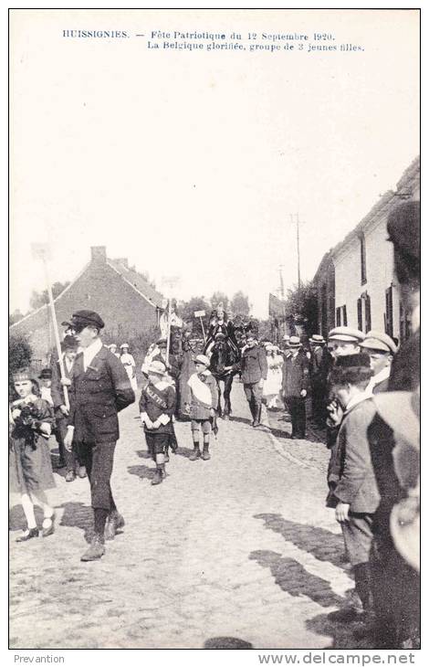 HUISSIGNIES - Fête Patriotique Du 12 Septembre 1920 - La Belgique Glorifiée, Groupe De 3 Jeunes Filles - Chièvres