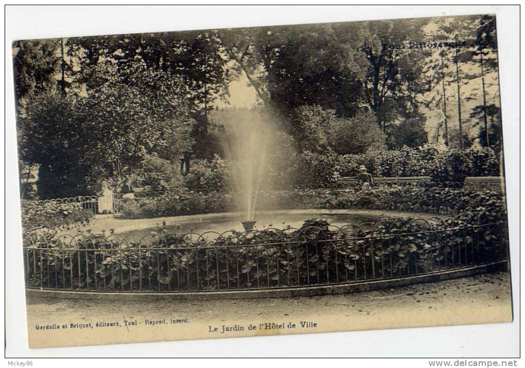 TOUL--1919----Le Jardin De L'Hotel De Ville   éd  Gerdolle Et Briquet - Toul