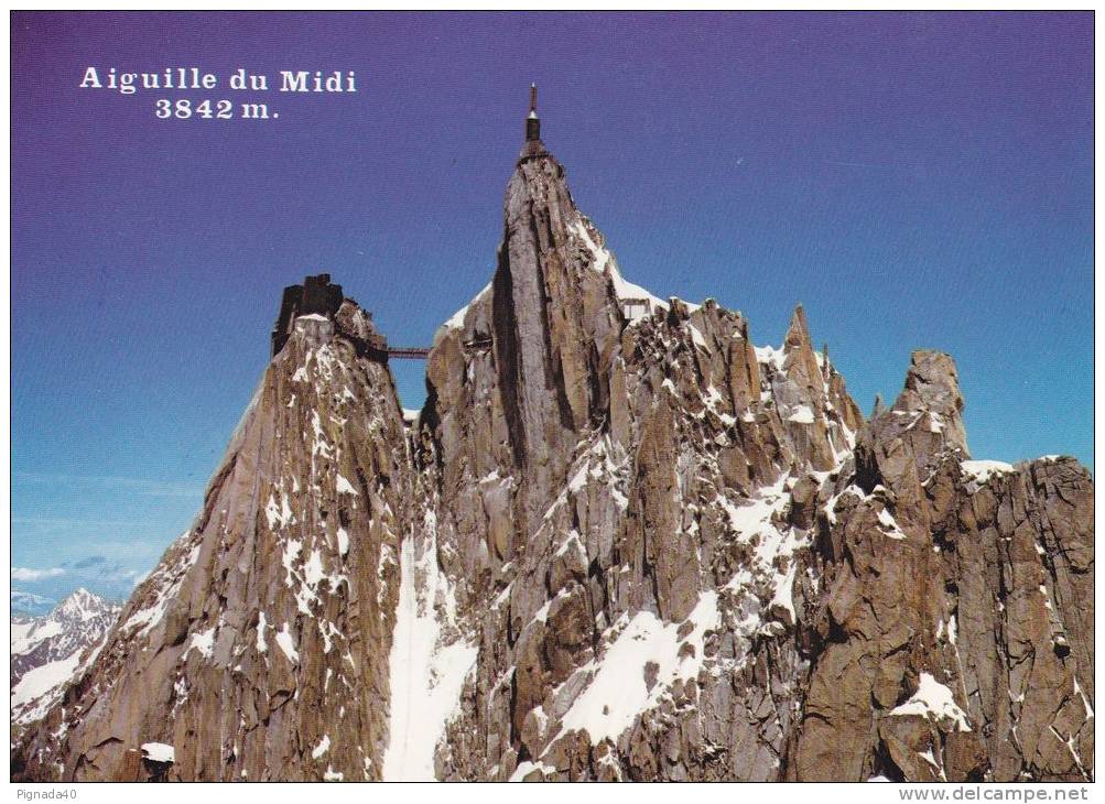 Cp , RÉGIONS , RHÔNE-ALPES , Aiguille Du Midi 3842 Mètres à Chamonix-Mont-Blanc - Rhône-Alpes