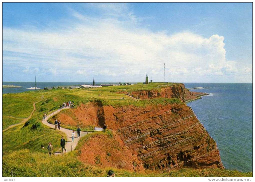 01264 HELGOLAND - Blick Auf Die Westküste, Den Leuchtturm Und Die Kirche - Helgoland