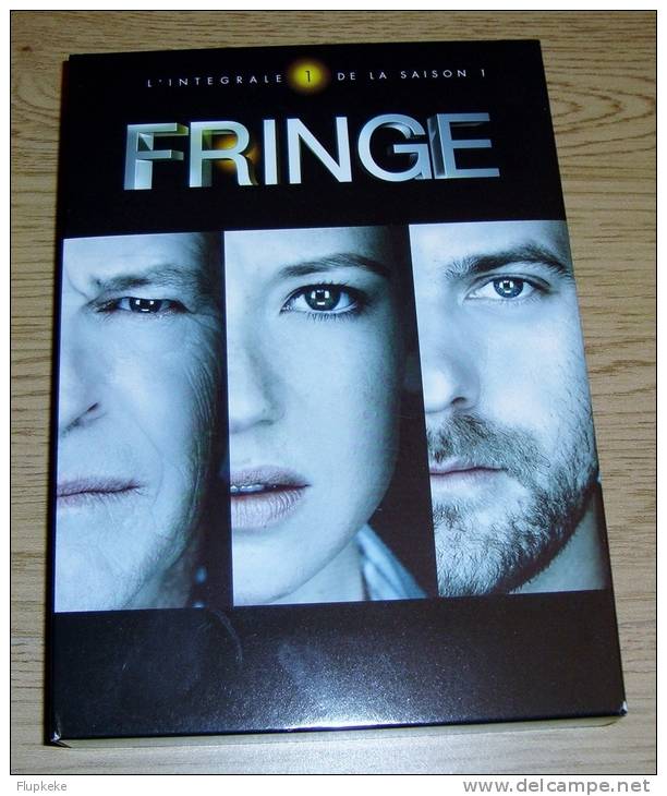 Fringe Intégrale De La Saison 1 Dvd Zone 2 Vf / Vostfr Anna Torv Joshua Jackson 2008-2009 - Séries Et Programmes TV