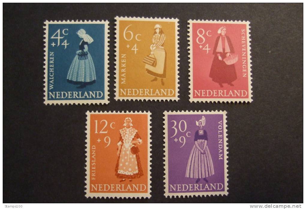 NETHERLANDS  1958  NVPH  707/11   MNH**   (SUR 108-050) - Neufs