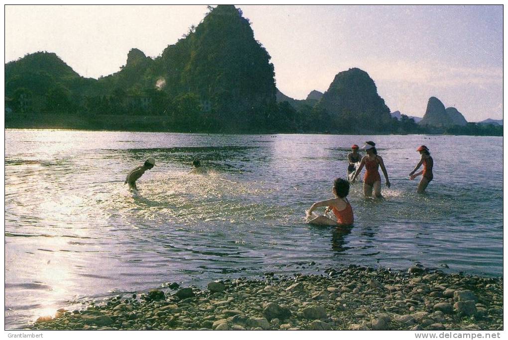 Summer By The Li River, Guilin, China Unused - Foreign Languages Press - China