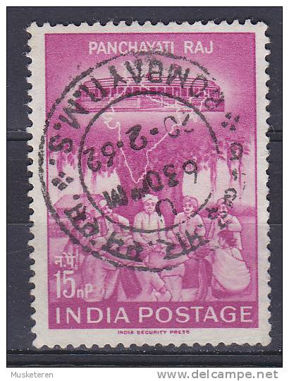 India 1962 Mi. 336     15 N P Einführung Des Panchayati Raj Inverted Deluxe BOMBAY R.M.S. Cancel !! - Gebraucht