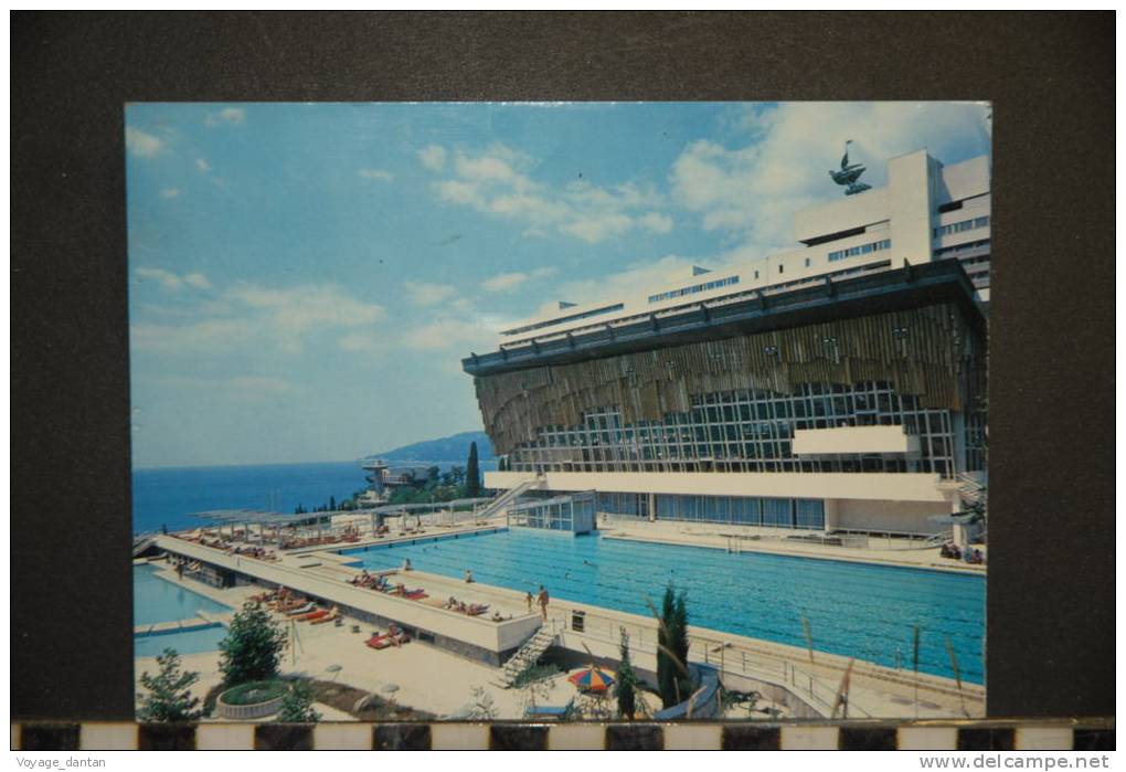 Yalta , Swimming Pool At Intourist Hotel " Yalta " - Ucrania