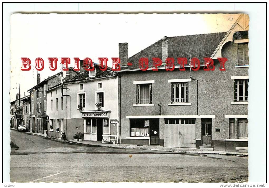 87 - ORADOUR Sur VAYRES - Visuel Unique Sur D* - Café Du Commerce Et Route De Cussac Et Le Carrefour - Dos Scanné - Oradour Sur Vayres