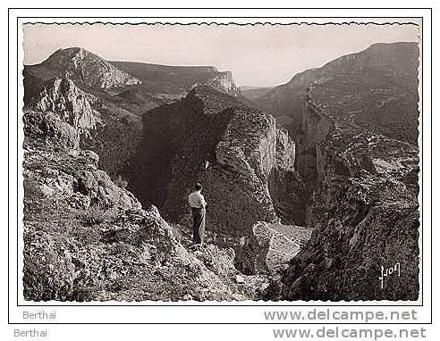 CPM 04 GORGES DU VERDON - Entree Du Grand Canon Et Belvedere Du Point Sublime Vu De Rougon - Altri & Non Classificati