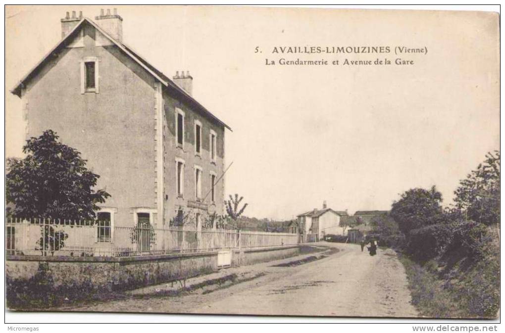 AVAILLES-LIMOUZINES - La Gendarmerie Et Avenue De La Gare - Availles Limouzine