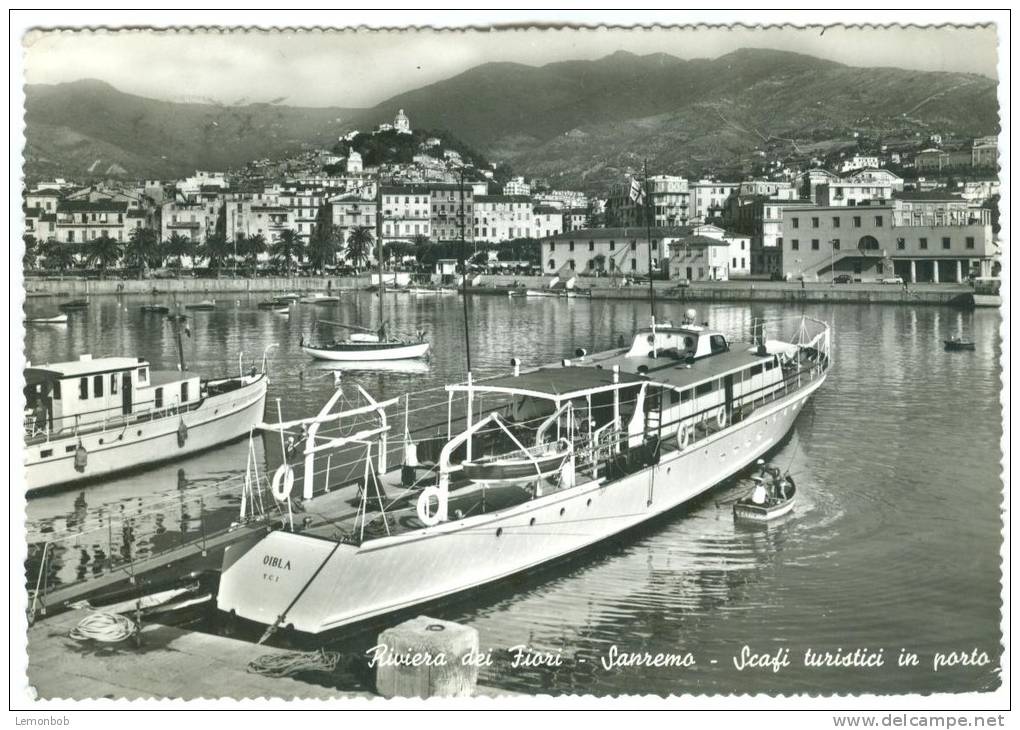 Italy, Riviera Dei Fiori, Sanremo, San Remo, Scafi Turistici In Porto, Used Real Photo Postcard [13539] - Imperia