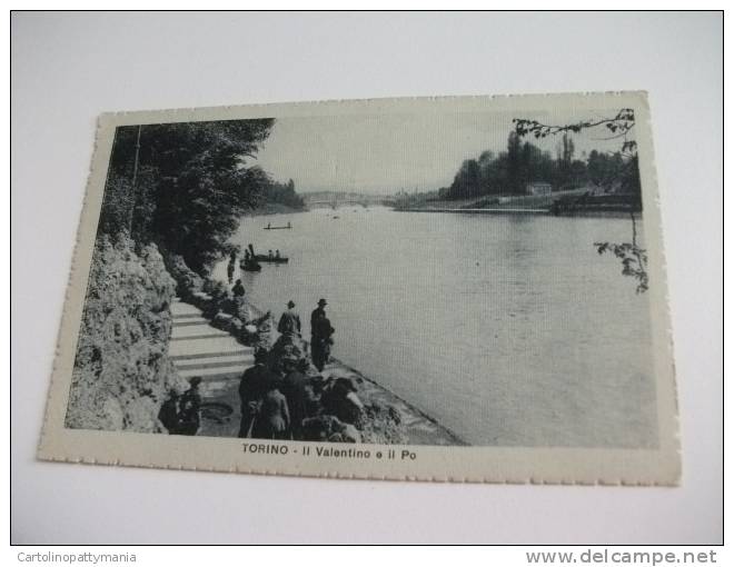 Torino Il Valentino E Il Po - Fiume Po