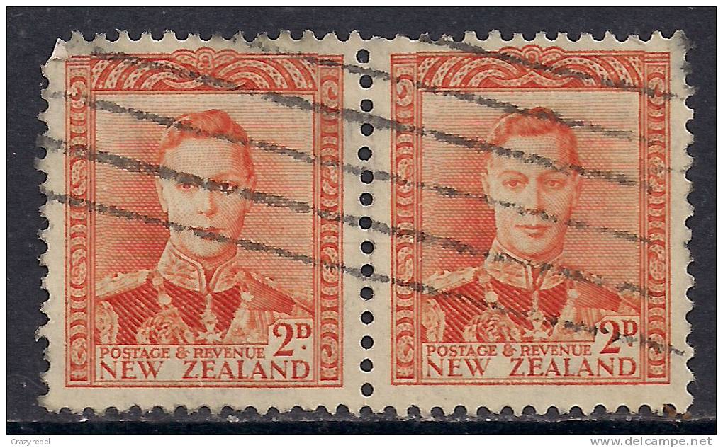 NEW ZEALAND 1947 - 52  KGV1 2d PAIR ORANGE USED STAMPS SG 680..( D716 ) - Gebraucht