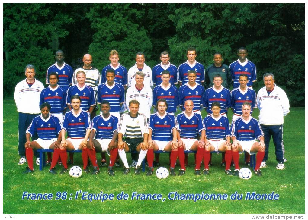1998 - Carte Postale  : "l´Equipe De France, Championne Du Monde" Avec Timbre "Ballon - France 98"  N° - 1998 – Frankreich