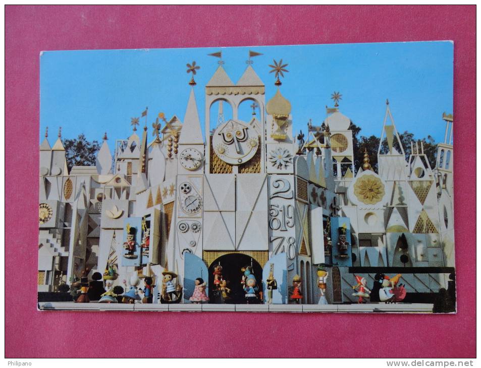 Disney > Disneyland     Its A Small World 1972 Cancel =ref  822 - Disneyland