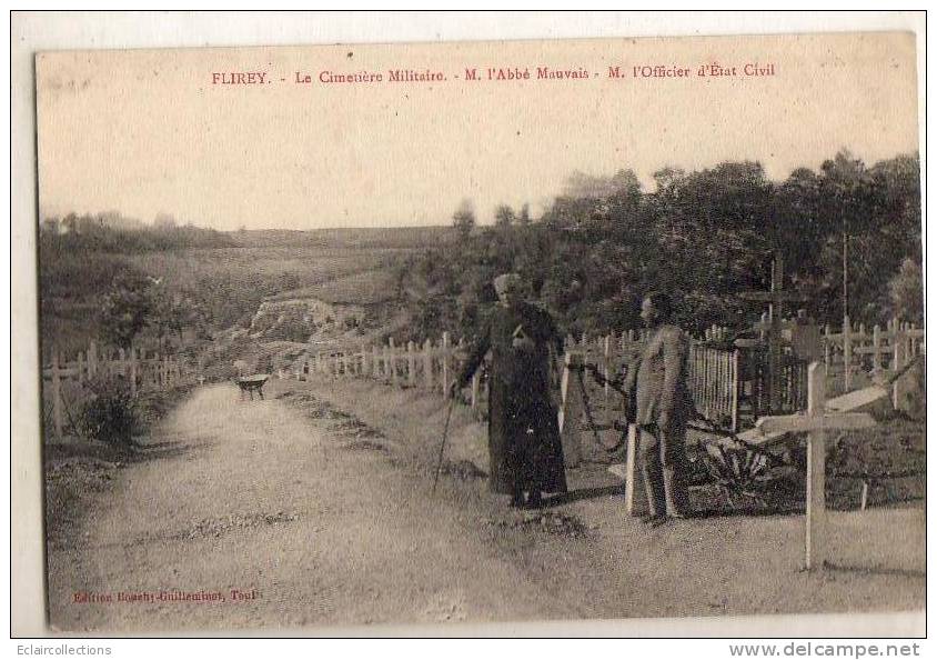 Flirey  54   Le Cimetière Militaire Et L'abbé Mauvais - Sonstige & Ohne Zuordnung