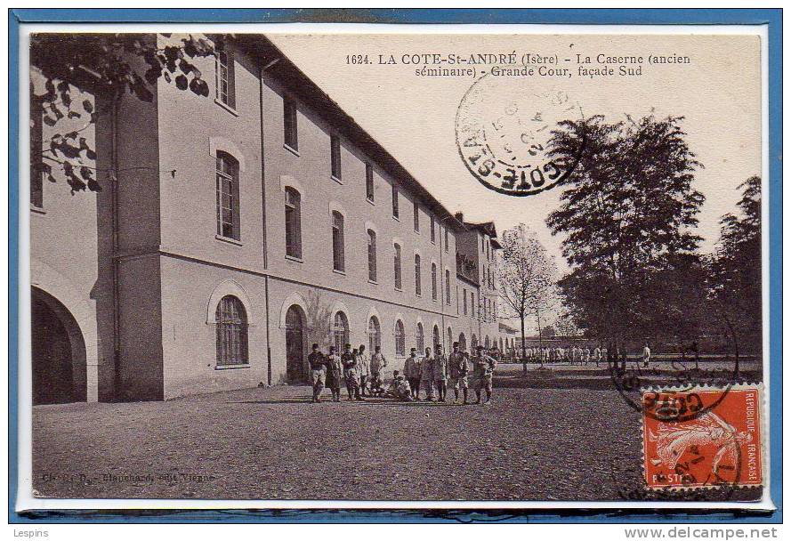 38 - La COTE SAINT ANDRE --  La Caserne - Vide