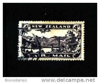 NEW ZEALAND - 1931  AIR MAIL  4 D. VIOLET  FINE USED - Oblitérés