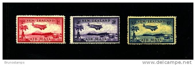 NEW ZEALAND - 1935  AIR MAIL  SET  MINT - Unused Stamps