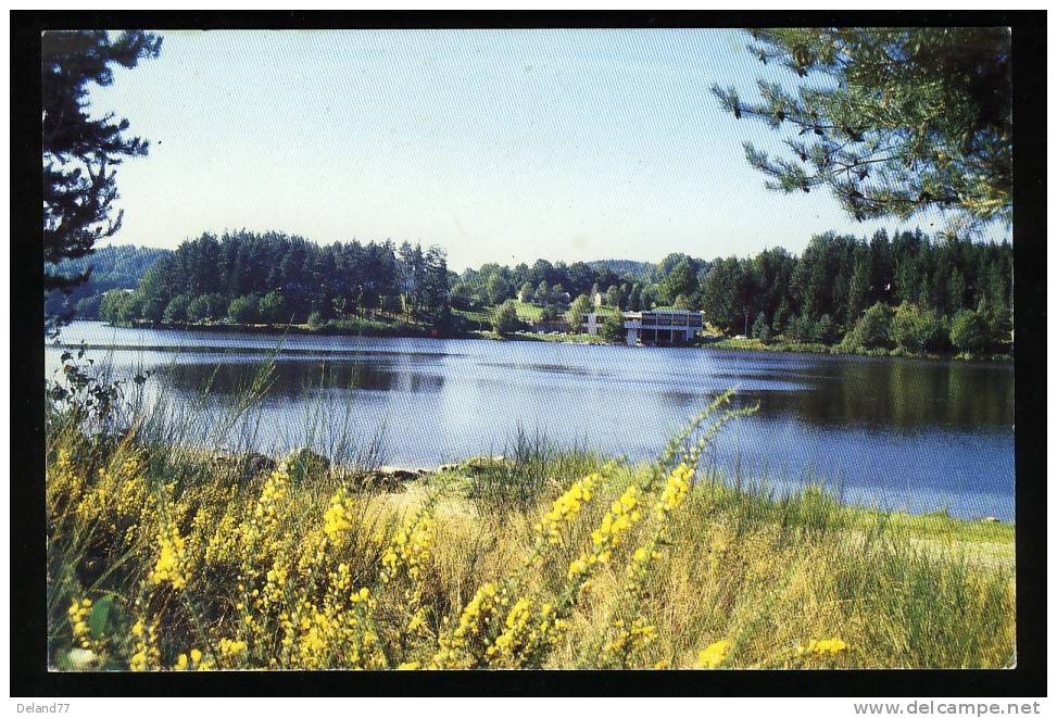 EGLETONS - Le Lac Et Le Village De Vacances - Egletons