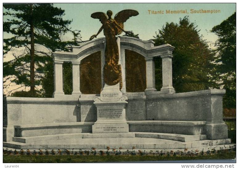(170) Very Old Postcard - Carte Ancienne -  UK - Southampton Titanic Memorial - Southampton
