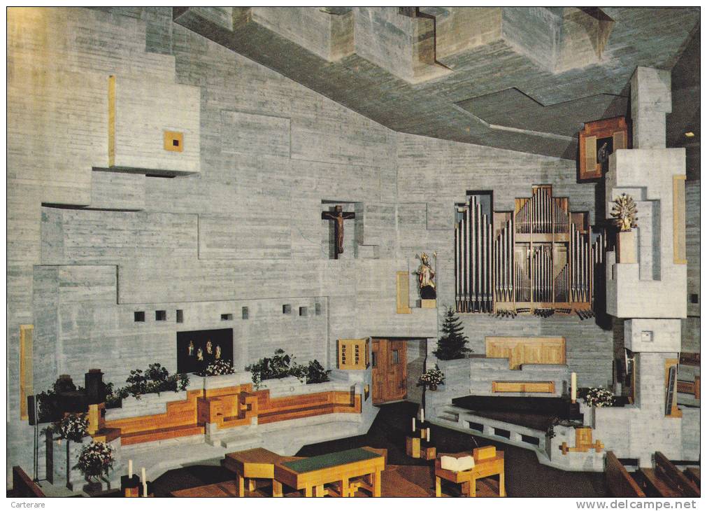 SUISSE,HELVETIA,SWISS,SWITZERLAND,SCHWEIZ,SVIZZERA,VALAIS,HEREMENCE,INTERIEUR, EGLISE SAINT NICOLAS En 1963 - Hérémence