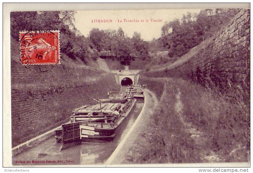 Liverdun   54   Canal  La Tranchée Et Le Tunnel  Navigation Fluviale - Liverdun