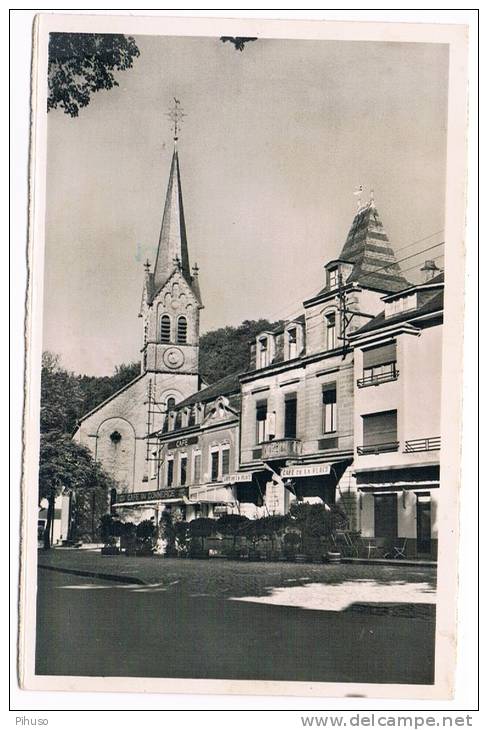 L1231    LAROCHETTE ; Place Du Marche Avec Eglise - Larochette