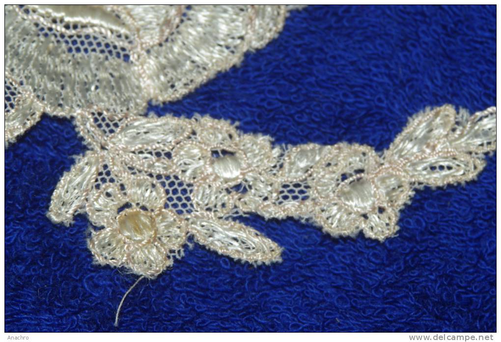 Pièces  PARURE De LINGERIE  DENTELLE Sur TULLE BRODERIE Ancienne Et PASSEMENTERIE - Dentelles Et Tissus