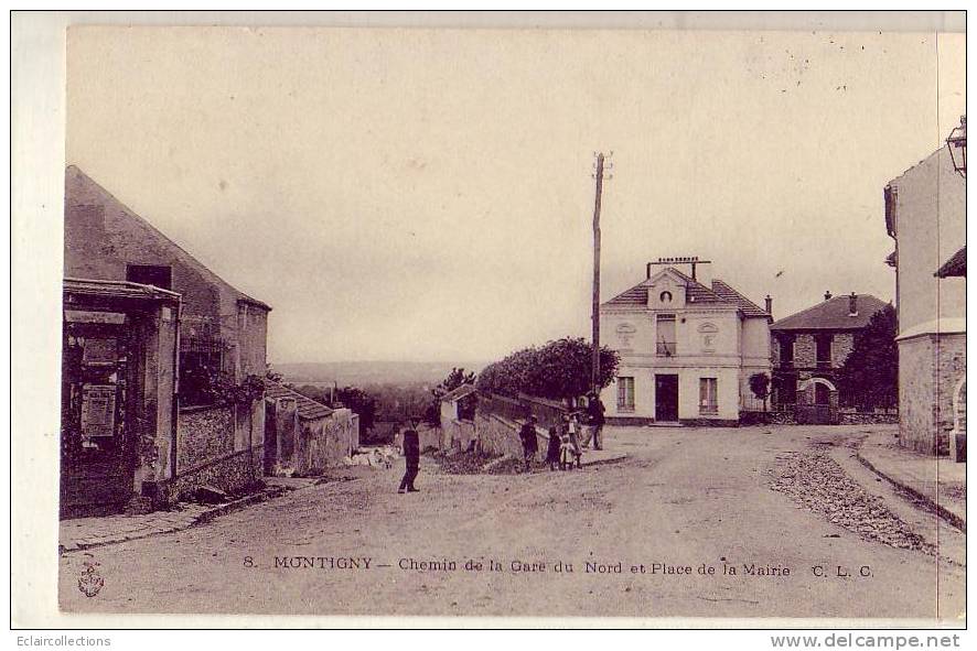 Montigny Les Cormeilles  95     Place De La Mairie          (voir Scan) - Montigny Les Cormeilles